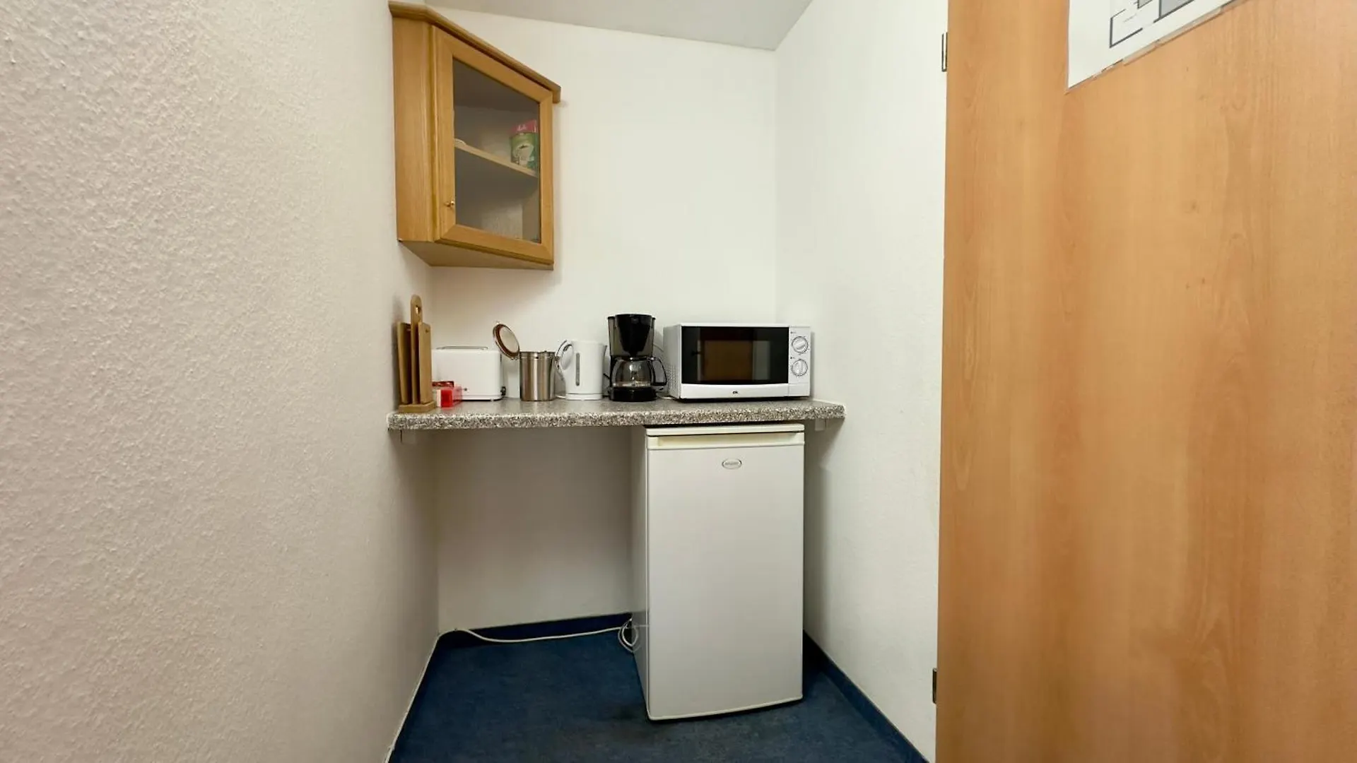 Apartment Aparmtent Im Muenchner Westen, Parkplatz Kostenfrei, Ruhig Groebenzell