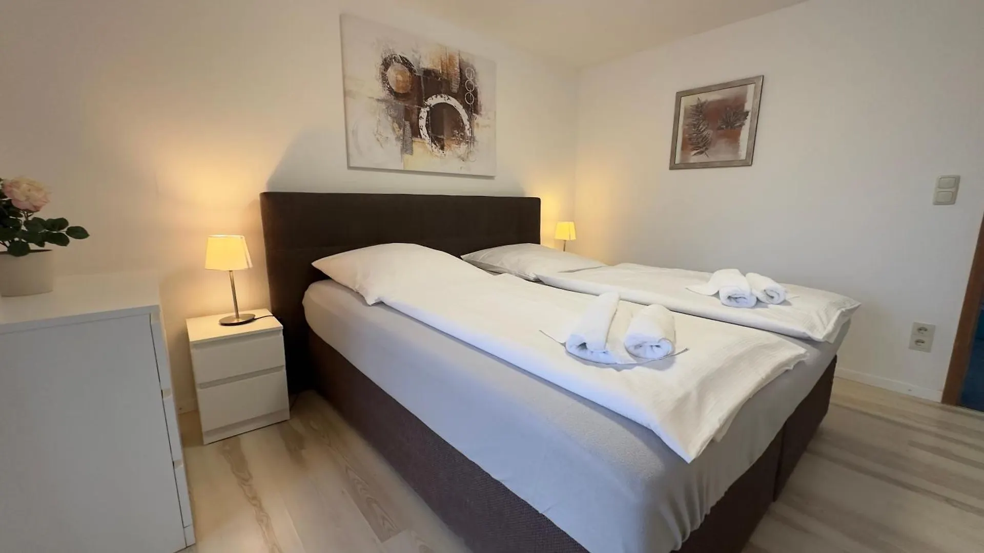 Apartment Aparmtent Im Muenchner Westen, Parkplatz Kostenfrei, Ruhig Groebenzell Germany